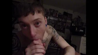 Twink gets his tight hole stretched by a big cock