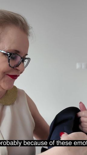 Blonde Property Agent Gets Creampied by Client to Seal the Deal