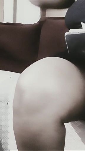 Stunning moment from "Auntie on the couch without panties"