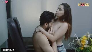 Sexy Indian Girl Getting Fucked In Abandoned Station_1