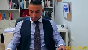 Klein Kerr Gets Dominated by Suit-Wearing Boss James Castle – MenAtPlay
