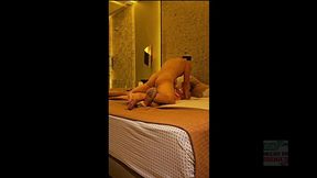 que rico es volver a ver a pam disfrutar de mi verga, y ya tieen todo en control vea como trata a su cornuda, callate sientate y ve como me follan