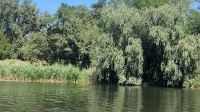 Valeri deflate beachballs on river