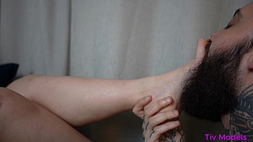 Casal de namorados Tatuados transando gostoso!