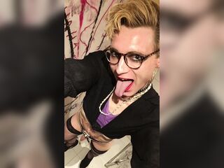 Sissy bottom Jes! Likes humiliation