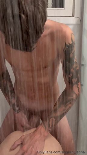 Amateur Couple Shower Sex! MILF Latina   Clip 1