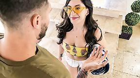 ”EXXXTRA SMALL Freaky Cum Facial Phenomenon - Natalie Brooks”
