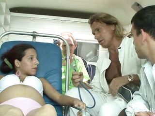 2 preggy brunettes get banged in a 4some