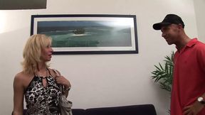Stud wants blond milf!
