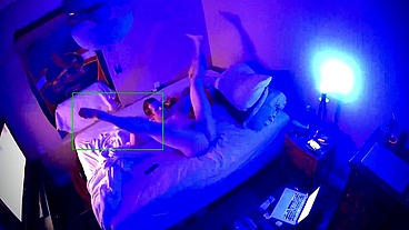 AMATEUR PARTY TWINK CUM BUST