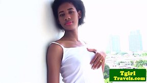 Tall shemale look me shows her large dick
