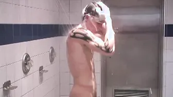 Twink Jerks Off After Hockey Practice in HD