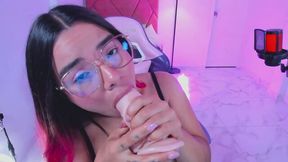 Emily Small Private Show