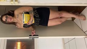 Curvy Brazilian BBW secretary finds her bosses sin stick to play with