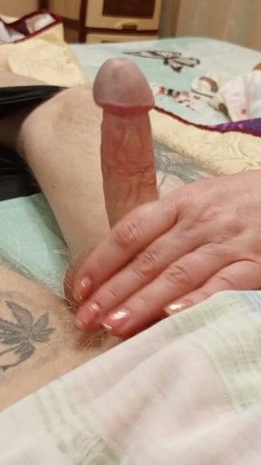 my mother-in-law jerks off my dick and watches the cum flow from the dick   Clip 2