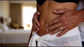 comparto habitacion de hotel con mi madrastra por equivocacion, las vacaciones se salen de control-mi hijastro y yo, una sola cama — y mi esposo llegaba en la manana- porno en espanol- ai porn