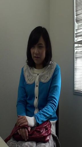 Mayumi - Working Woman’s Portfolio (20y Old) Vol. 1