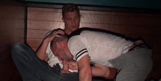 Nighttime oral with an amateur hottie who deepthroats