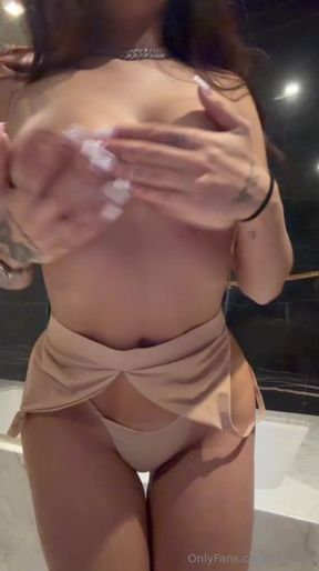 Tiny teen shows off her tits on OnlyFans