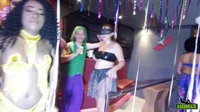 e esta tudo pronto para comecar a maior putaria do brasil com as mais gostosas e bundudas - bianca naldy - alessandra marques - bruna black - patricia kimberly - carol fenix - gih rocha