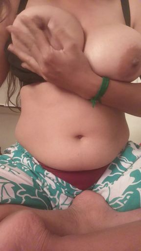 Solo fucking super fast boobs jumping   Clip 1