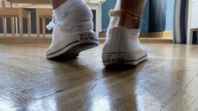 CREEPY EX BOYFIREND FOOT GRAB UNDER THE BED - MP4 Mobile Version
