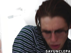Shae Reynolds offers his ass to Isaac X for dirtying the floor