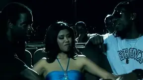 Hot Hairy Pussy Gets Penetrated Hardcore During Steamy MMF Sex Night