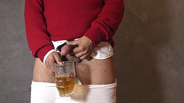 Gianni Ginestra drinks his own piss and cum