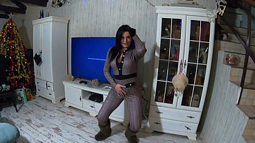 Tight Jumpsuit, Furry Boots & Messy Deepthroat with a Cum-Licking Finish 💦👅 232