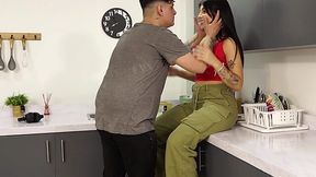 Hungry MILF Rides the Fuck Out of Her Washing Machine Before Plumber Shows Up and Shoves His Monster Cock