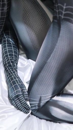 SPIDER-MAN COSPLAY WHILE HAVING FUN WITH THE LATEST INDONESIAN BOKEP   Clip 2