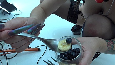 BTS of the scene with Vile Vixen in perv anal casting,one day on the paf studio set