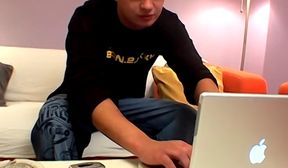 young amateur adam markinson masturbates solo and cums