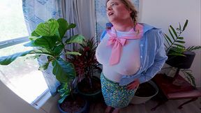 Stepsiblings try-out the anal loophole in the bathroom