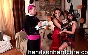 Lucy Belle & Simony