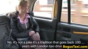 Pierced babe cocksucks cabbie pov