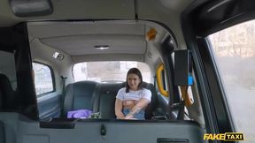 Sex Taxi She want the driver to take naked photos of her to send to her boyfriend