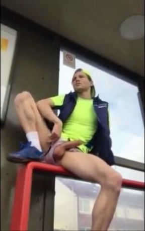 Public Cock Show in Metro Station - Amateur Big Dick Twink