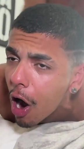 Muscle Stepdaddy Fucks & Fist Muscle Latin Bottom