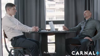 Staghomme Uncut DILF Alexandro Cabrera facefucks sexy twink escort