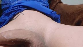 e se eu te fizesse uma chamada de video e sem dizer nada ja batendo uma e prestes a gozar, te mostro o leite saindo do pau e desligo. o que voce faria?? atende ou desliga? video conpleto