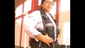 T&iacute_a arrecha se masturba