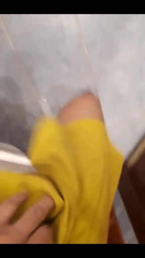 I Didn't Get a Chance to Pee Today so Imy Bladder Is Bursting Out