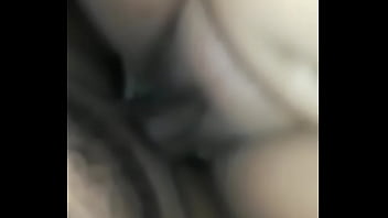 Esposa gemendo