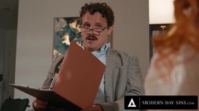 Obey Therapist and Curvy MILF Lauren Phillips as they Get Down and Dirty in a Hot Pussy-Eating Session