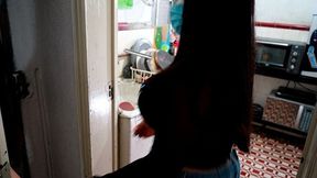 Mexicana Culona In My Wifes Sister Arrived In Tiny Shorts And Let Me Caress Her Legs