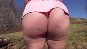 showing off her anus