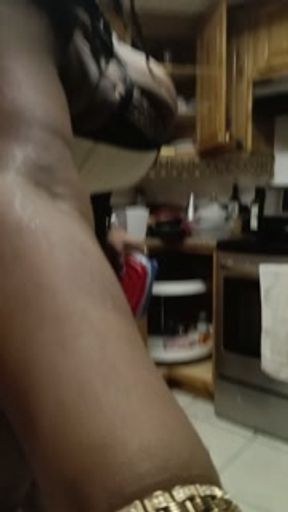 #Detroitsoprah #Xanthishine #docktashine313 In the kitchen