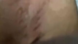 Quick selfie cougar masturbation